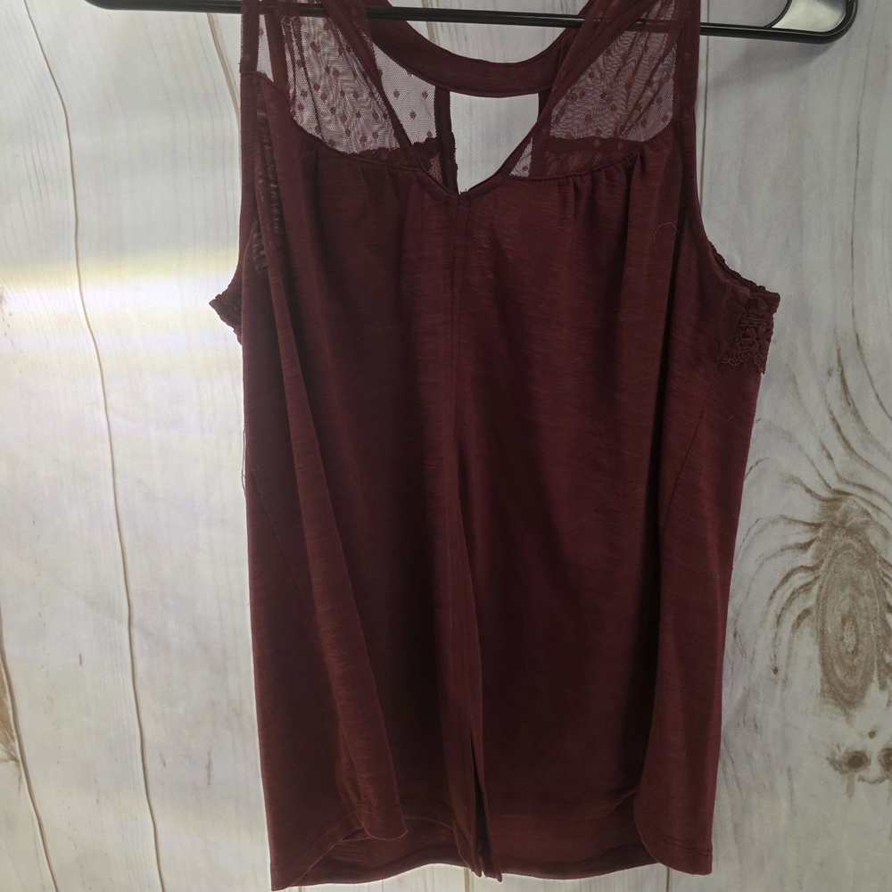 Burgundy Sleeveless Top with Lace Detail